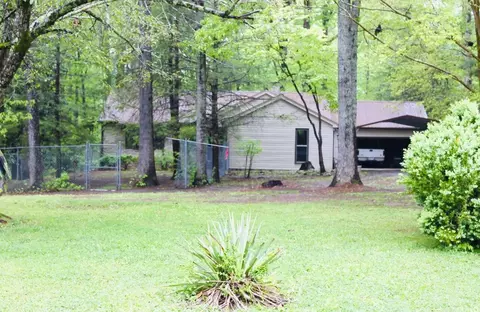209 Oak Dr, Spring City, TN 37381