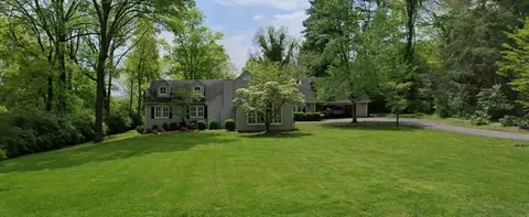 206 Robin Hood Trl, Lookout Mountain, GA 30750