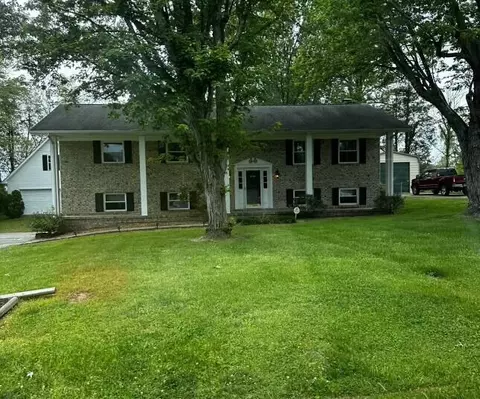 945 NW Robin Hood Dr, Cleveland, TN 37312