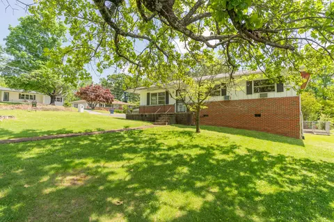 4832 Stagg Rd, Chattanooga, TN 37415