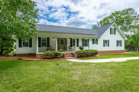 508 Tyson Dr, Tunnel Hill, GA 30755