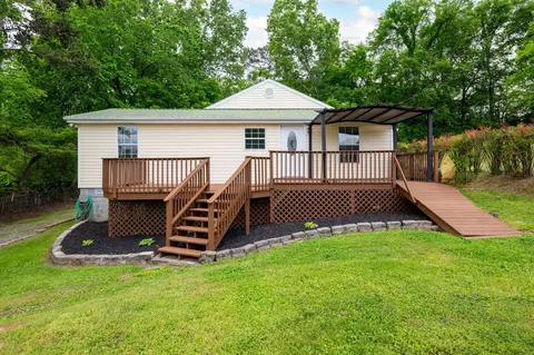 6836 Beulah Dr, East Ridge, TN 37412