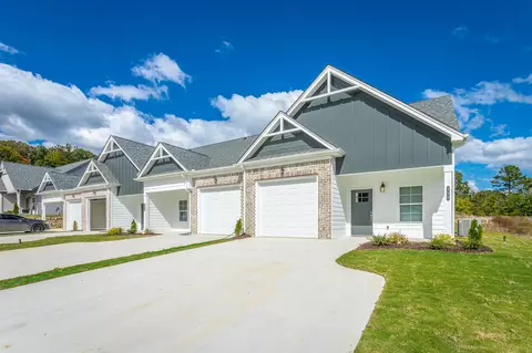 3213 NE Green Turtle Ln #2B, Cleveland, TN 37323