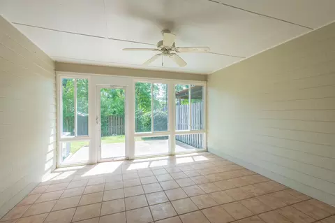 Exterior - 6736 Willow Brook Dr, Chattanooga, TN 37421 photo 3 of 10