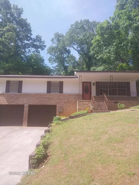 3002 Northway Ln, Chattanooga, TN 37406