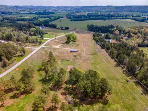 231 Ten Mile Ln, Ten Mile, TN 37880