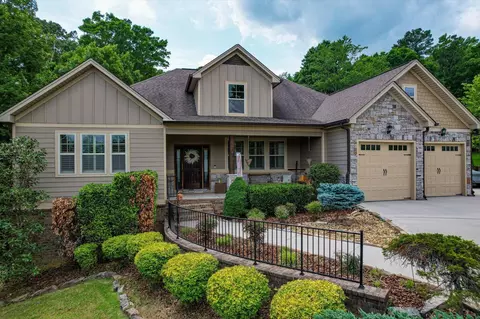 7325 Sweet Magnolia Ln, Harrison, TN 37341