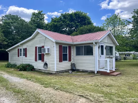 9624 Church St, Soddy Daisy, TN 37379