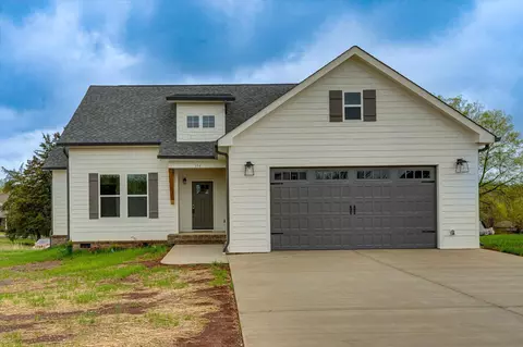 112 County Rd #155, Riceville, TN 37370