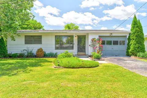 118 Robert E Lee St, Fort Oglethorpe, GA 30742
