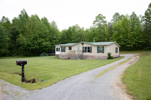 94 Camp 4 Dr, Palmer, TN 37365