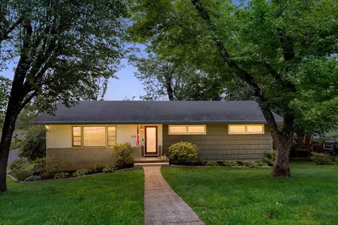1203 Clermont Dr, Chattanooga, TN 37415