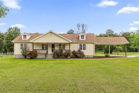 336 District Line Rd, Trenton, GA 30752