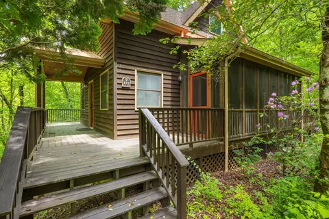 172 Brock Creek Trl, Signal Mountain, TN 37377