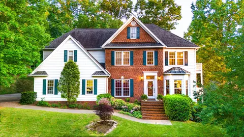 1923 NW Ridge Point Dr, Cleveland, TN 37311