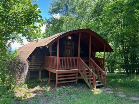 449 Masada Dr, Cohutta, GA 30710