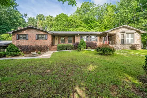 613 Lavista Rd, Dalton, GA 30720