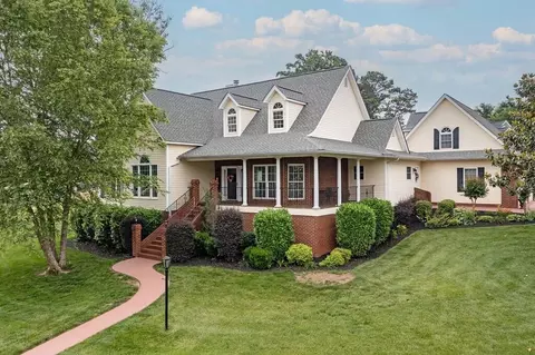 175 NE Peppertree Dr, Cleveland, TN 37323