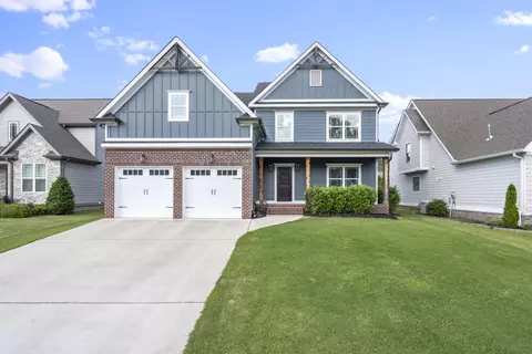 8987 Silver Maple Dr, Ooltewah, TN 37363