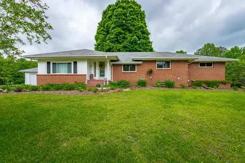 5811 Browntown Rd, Chattanooga, TN 37415