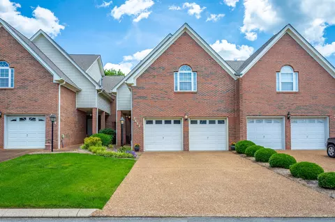 2412 Queens Lace Tr, Chattanooga, TN 37421