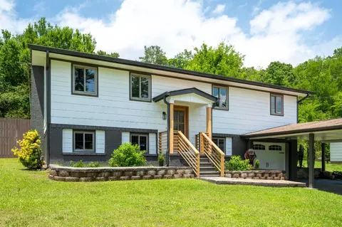 6307 Champion Rd, Chattanooga, TN 37416