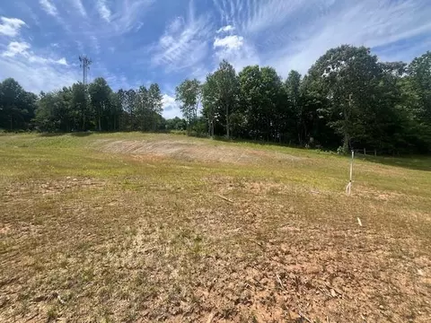 1401 NE Haven Ridge Dr, Cleveland, TN 37312