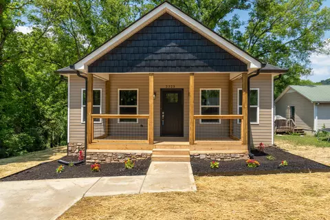 2323 Monroe St, Chattanooga, TN 37406