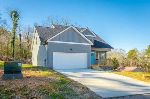 2027 Dogwood Dr, Chattanooga, TN 37406