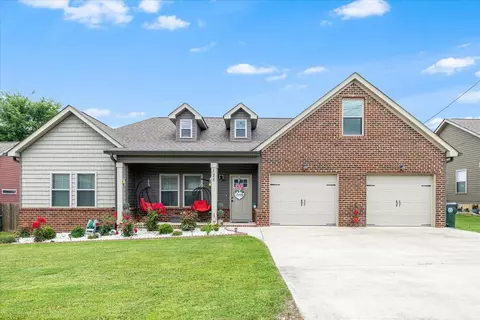 128 Franklin Cir, Fort Oglethorpe, GA 30742