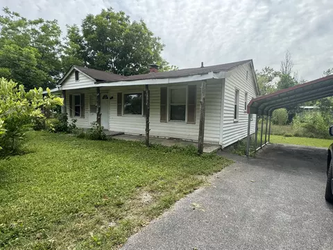711 Walker Ave, Rossville, GA 30741