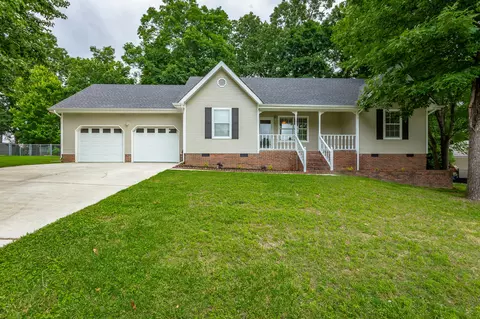 86 Maria Ct, Ringgold, GA 30736