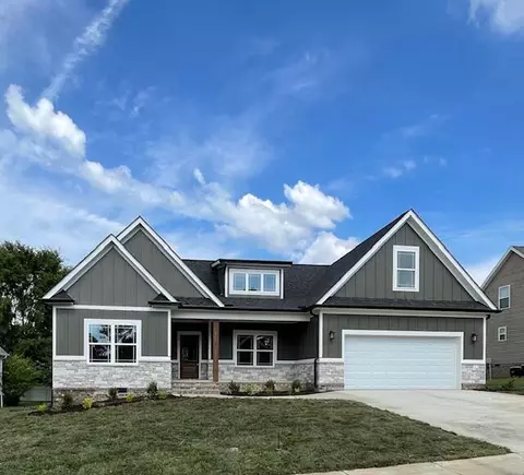 60 Hunting Ridge Cir, Rock Spring, GA 30739