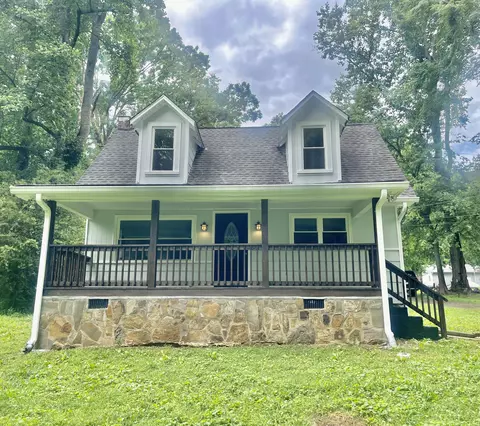 218 Johnson Rd, Hixson, TN 37343