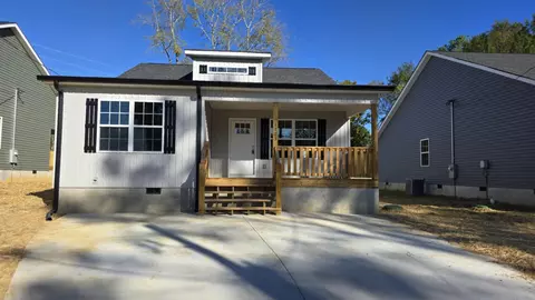 1703 Wendell St, Dalton, GA 30721