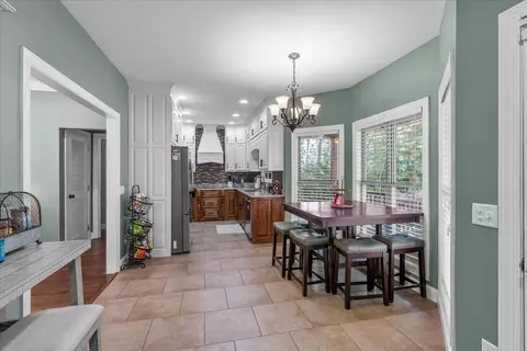 Entry Way - 4735 Sequatchie Mountain Rd, Sequatchie, TN 37374 photo 1 of 3