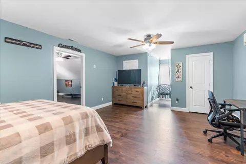 Bedroom - 4735 Sequatchie Mountain Rd, Sequatchie, TN 37374 photo 1 of 2