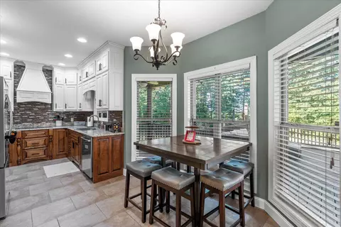 Kitchen - 4735 Sequatchie Mountain Rd, Sequatchie, TN 37374 photo 1 of 4
