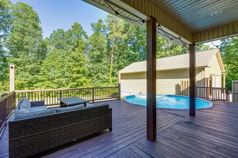 Exterior - 4735 Sequatchie Mountain Rd, Sequatchie, TN 37374 photo 9 of 17