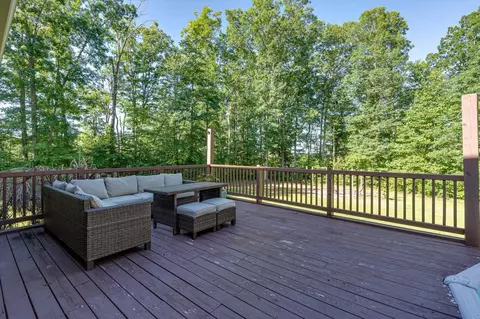 Exterior - 4735 Sequatchie Mountain Rd, Sequatchie, TN 37374 photo 6 of 17