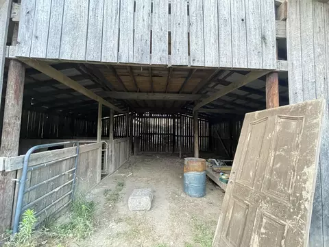 142 Meadow Lane Rd, Grandview, TN 37337