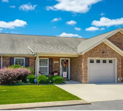 103 Applebrook Dr #A103, Rossville, GA 30741