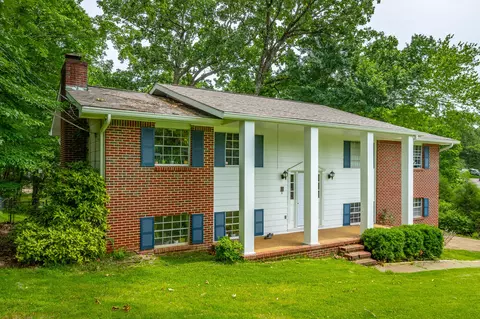 707 Timberwyck Dr, Hixson, TN 37343