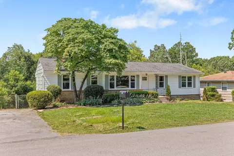 3902 Forest Highland Dr, Chattanooga, TN 37415