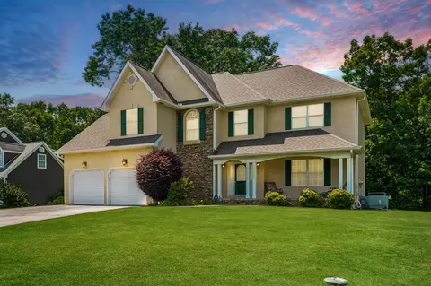 6727 Flagcrest Dr, Ooltewah, TN 37363