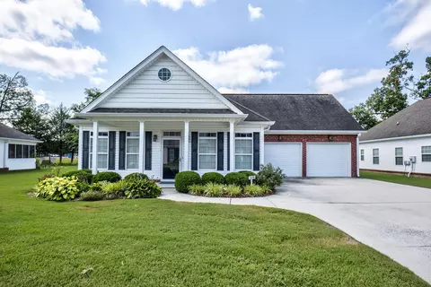 228 Heritage Dr, Chickamauga, GA 30707