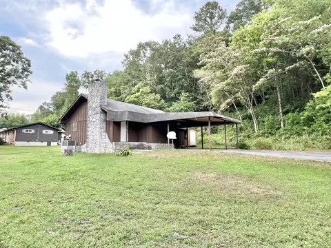2 Overlook Trl, Rossville, GA 30741