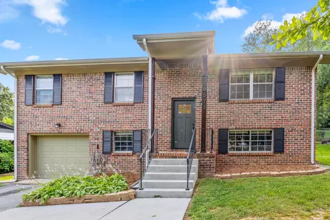 6573 Esquire Ln, Hixson, TN 37343