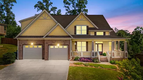 8084 Burgundy Cir, Chattanooga, TN 37421