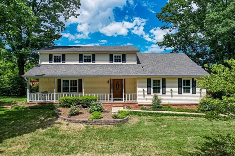 1745 Hidden Harbor Rd, Hixson, TN 37343